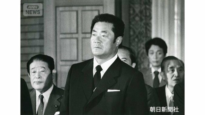 全斗煥韓国大統領夫妻を歓迎する中曽根康弘首相夫妻の昼食会と、大統領による在日韓国人代表との会見に招待された野球解説者の張本勲氏＝1984年09月07日、朝日新聞社提供