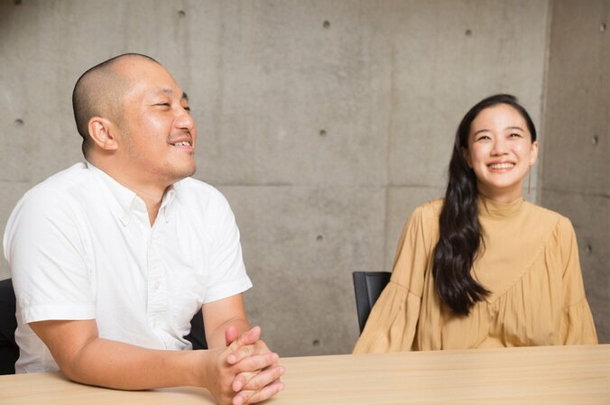 共感度0%の嫌な女役への挑戦　蒼井優×白石和彌監督『彼女がその名を知らない鳥たち』インタビュー 3枚目