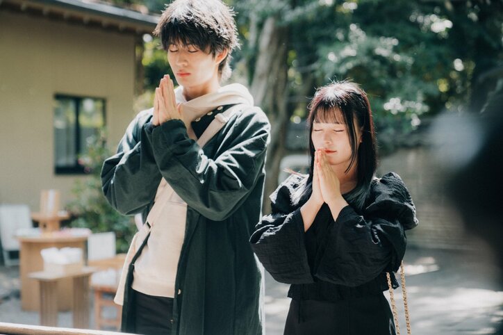 恋する女の子の顔してる！元アイドルの齊藤なぎさ、若手俳優と急接近「会ってない時も会いたいなって…」『花束オオカミ』第11話