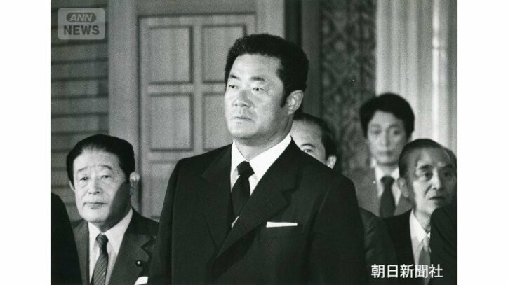 全斗煥韓国大統領夫妻を歓迎する中曽根康弘首相夫妻の昼食会と、大統領による在日韓国人代表との会見に招待された野球解説者の張本勲氏＝1984年09月07日、朝日新聞社提供