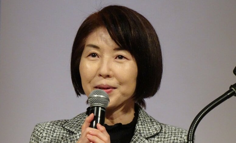 「努力と研鑽の賜物」日本将棋連盟・清水市代会長が西山朋佳白玲の“棋士”編入資格獲得を祝福