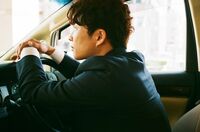 星野源、“運転席の横顔ショット”披露 「なんて素敵な……」「助手席にいる気分」と反響