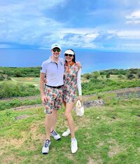 AHN MIKA『バカンス2日目♫夫婦でゴルフ』