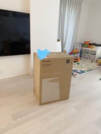 アレクサンダー『デカイ空気清浄機が来たぞ‼️』