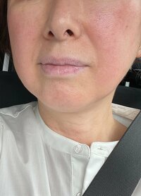 内海和子『顔が赤いです』