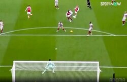 鳥肌級の急加速ミドルが炸裂、アーセナルFWが覚醒した瞬間！ハットトリック達成に「全くもって見事」「100点満点」の声