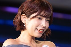 異次元の“砂時計ボディ”グラドル、超美脚ミニスカで合コンに登場！ 「1人しか付き合ったことない」発言でBKBをメロメロに