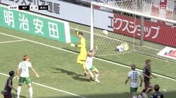 故意じゃないのに！？ハンドでゴール取消＆まさかの“警告”　「流石に可哀想」「厳しいだろ」選手も驚きの表情見せた微妙判定が話題に