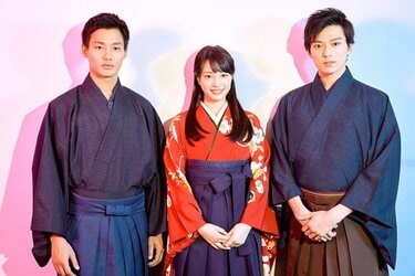 ちはやふる　非売品　ボード　広瀬すず　新田真剣佑　野村周平 ビーラブ belove ちはやふる 広瀬すず 野村周平 新田真剣佑 表紙
