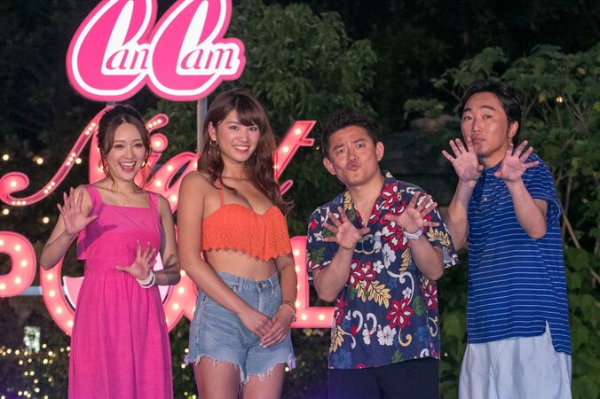 水着ギャル100名とのプール開きに、スピードワゴン井戸田が大興奮 1枚目