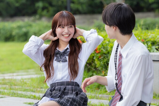 【写真・画像】男子5人から一目惚れされた美しすぎる高3女子、初日からモテモテっぷりがスゴすぎる！SNSでは有名韓国女優に似てるの声も　3枚目