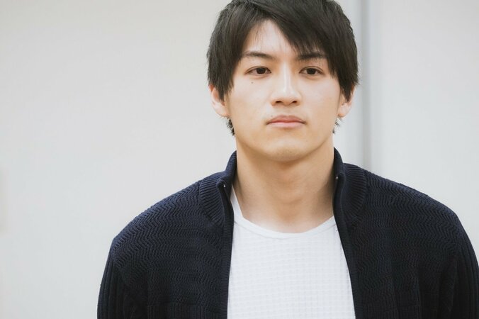 「どんどんカッコ良くなってる」とスタジオMCも絶賛！ 俳優・小池亮介がみせた役者魂に視聴者「流石すぎた」「完全に沼にはまった」とコメント殺到 1枚目