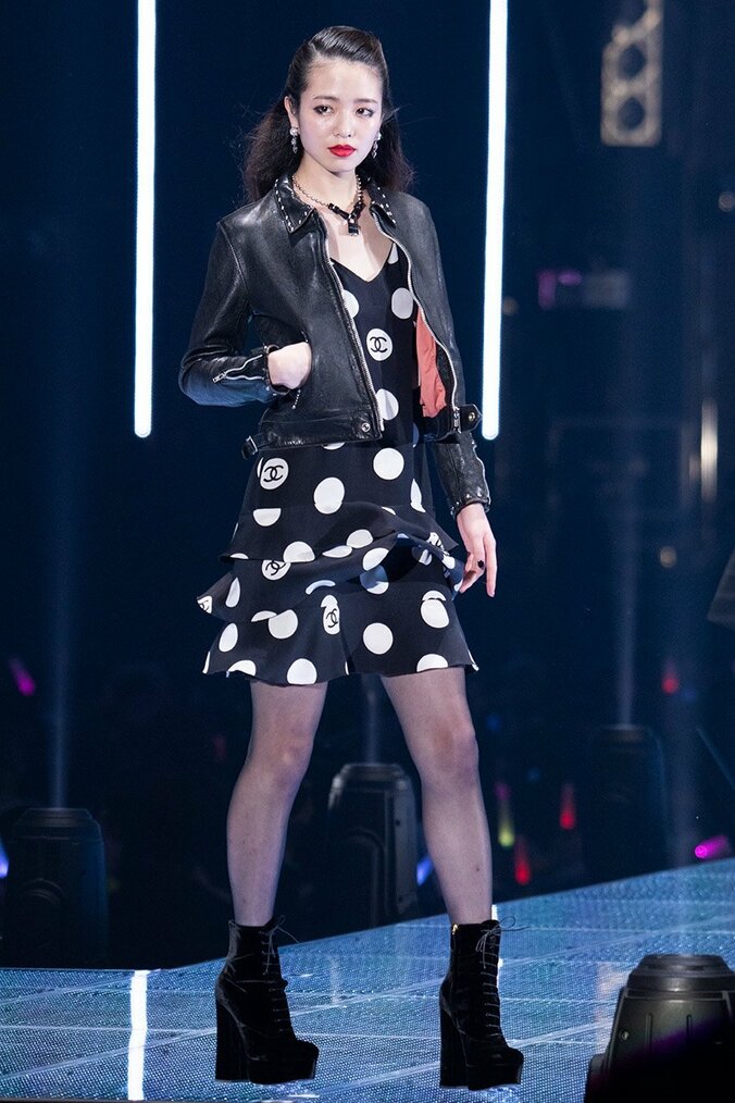 山田優が圧巻のスタイルで存在感放つ！ 人気モデルが一堂に『TGC』【画像集】 9枚目