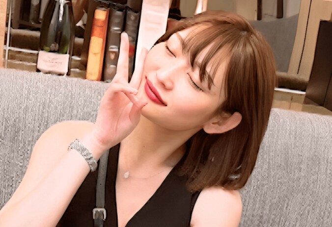 【写真・画像】キャバ嬢に転身した元国民的アイドル、接客の様子を公開「思わせぶりが無理」　1枚目