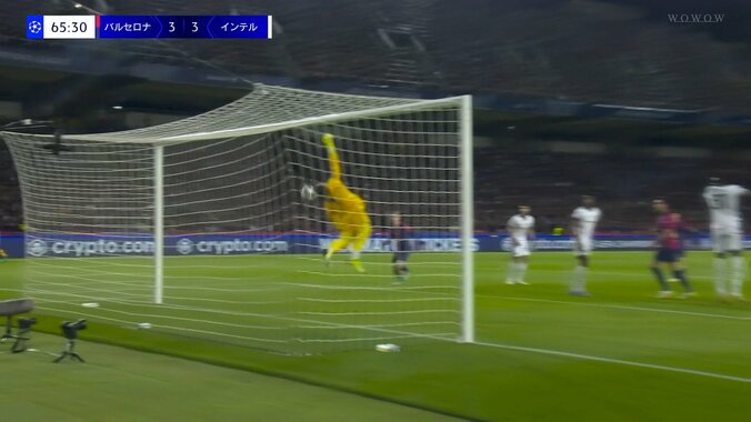 「絶対当たりたくない、穴開く」SNS騒然！バロンドール候補が放ったド迫力の“殺人級”弾丸ミドルが話題沸騰「ロケット砲」「銃弾のよう」 4枚目