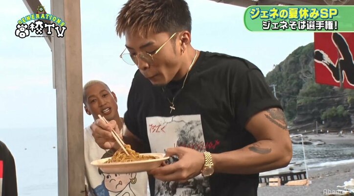 王子・涼太の甘いマスクが崩壊…GENE龍友が考案した激マズ焼きそばにメンバー悶絶