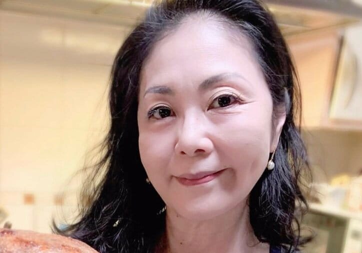 【写真・画像】ステージ4のすい臓がんで余命宣告の土屋アンナの母、1年間で13キロ減を告白　1枚目