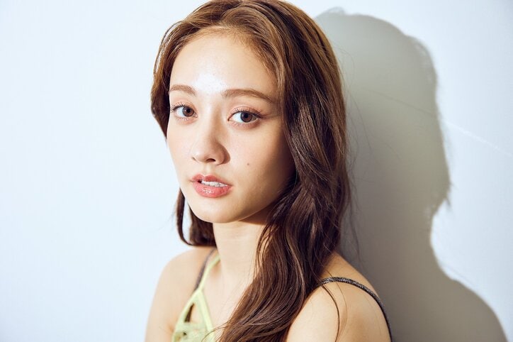 谷まりあ、自身の価値観を変えた『ドラ恋』の魅力を語る「人間は完璧じゃないからこそ愛おしい」