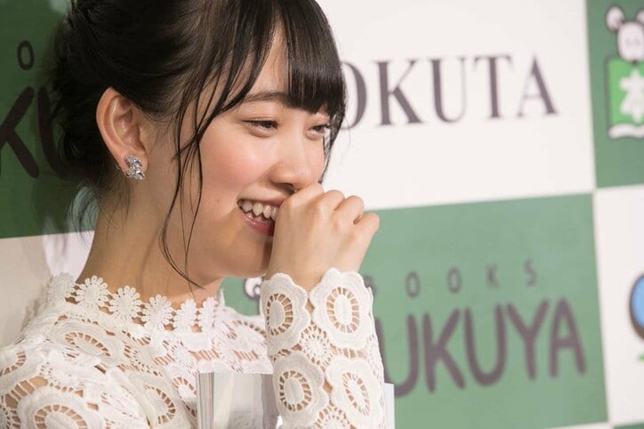乃木坂46・堀未央奈「両親が泣きながら見てくれた」 初ソロ写真集『君らしさ』をリリース