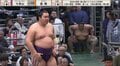 「花道からキタ！」力士に続いて国民的俳優の姿 取組前、カメラが捉えた驚きの瞬間に反響相次ぐ