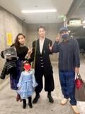  PINKY、夫・窪塚洋介らと息子・愛流の舞台挨拶へ「子供達が頑張った特別な1日」 