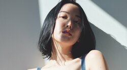 俳優・書道家のおしの沙羅、“20代最後”約4年半ぶり『週プレ』グラビア