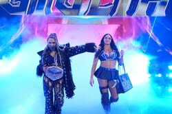 「すべてを取り戻す」人気日本人女子レスラー、屈辱の“負け姿”とともに決意の投稿…日本人王者に敗れ雪辱誓う姿にエール「必ず王者に」