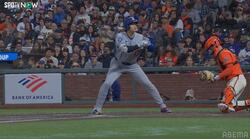 大谷翔平が叫んだ…！体に迫るボールに思わずリアクション 緊急回避で見せた“一瞬の表情”にも注目