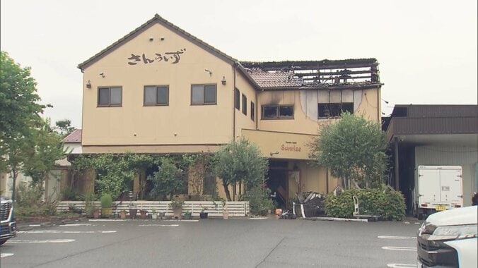 ガソリンまき放火か…岐阜・ケーキ店で火災　3人死亡　死亡した男性が関与か 1枚目