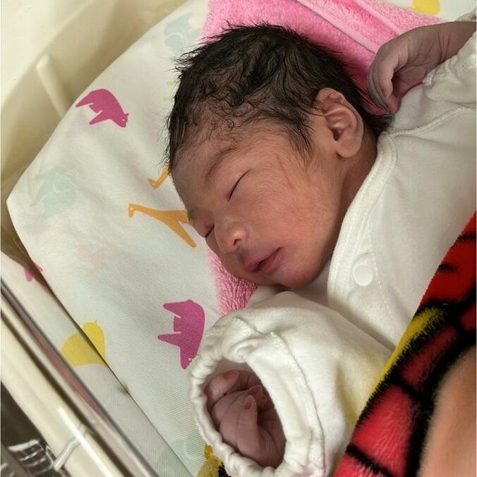  清水英実、第1子男児を出産し名前を公表「息子には感謝でいっぱいです」  1枚目