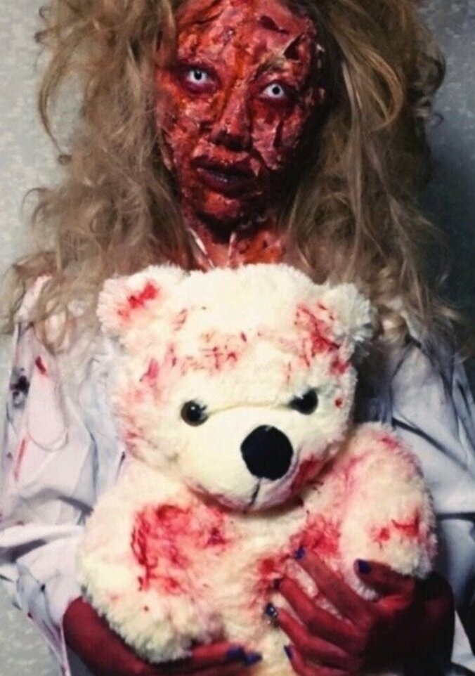 セクシー系から最恐ゾンビまで！ざわちん、ハロウィンメイク&コスプレを一挙大公開 6枚目