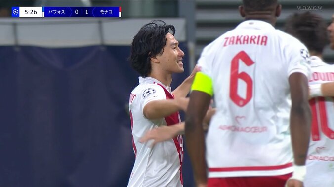 どこに怒れば… 南野拓実のゴールで“異変”「イラついてるな」“神ムーブ”に混乱→相手守備陣の様子がおかしくなる「キレキレやな」 5枚目