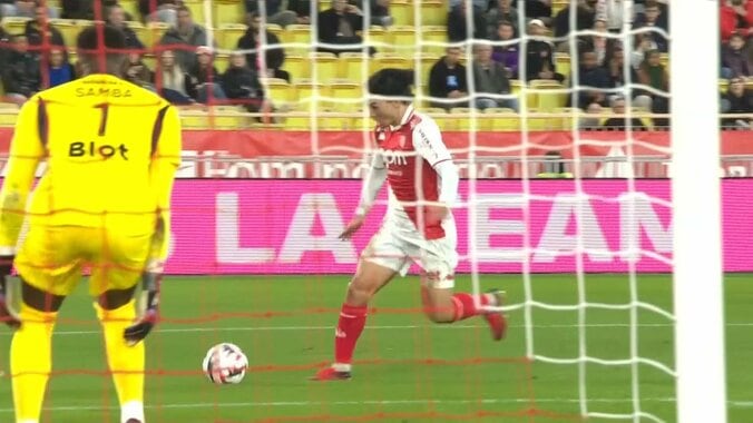 【映像】南野拓実、圧巻ラインブレイクからのアシスト未遂