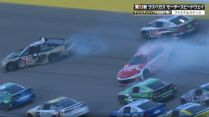 何が起きたか「わからない」 突然、他車が現れる→アクセルオフで「挙動が乱れてしまう」NASCARレーサーが明かす…“多重クラッシュの恐怖” 5枚目