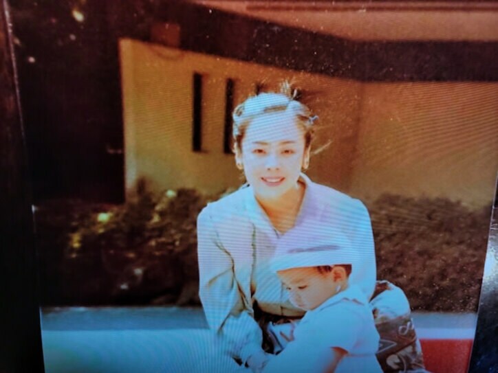  高橋英樹、孫と同じ時期の娘・真麻の写真を公開「可愛いなあ！」 