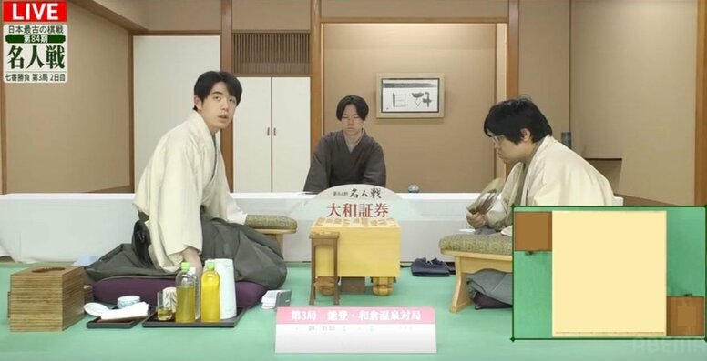 「将棋強そうなお客さんいたな」藤井聡太名人が注文した菓子店にトップ棋士が降臨？ファンざわざわ「貴重なシーン」「買い食いしてる」