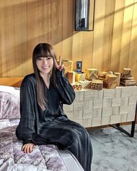 『ミステリと言う勿れ』白石麻衣のオフショットに「なにこの可愛さ」「癒される素敵な笑顔」の声