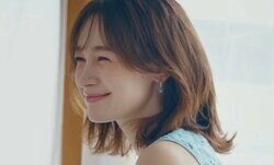 第一子妊娠中・藤井サチ（29）、雑誌撮影でふっくらお腹披露「お母さんになることで発信方法いろいろあるんだな」