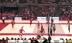 もはやバレーではない…華麗な足技！ 人気選手が見せたファン垂涎の“キック技術”が話題