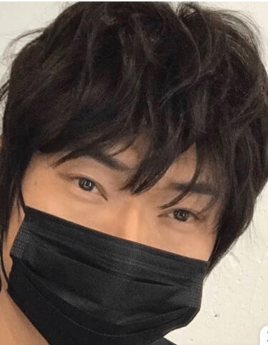 芸能人　顔アップ 