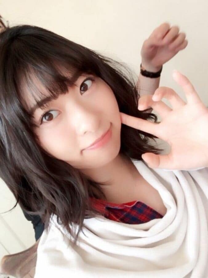 倉持由香　裸に見える！？「余計エロい」豪華グラドル写真公開 1枚目