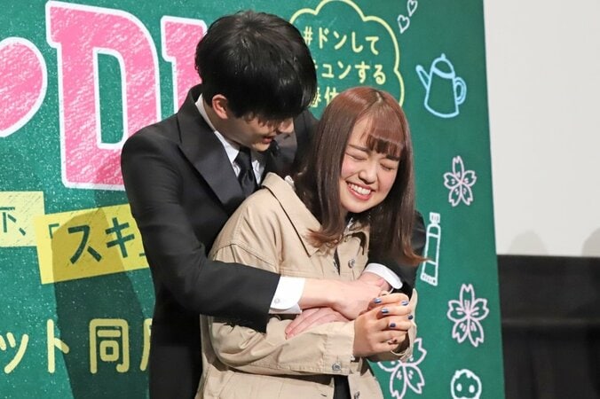 横浜流星、サービス精神満点の“壁ドン”を披露 震えるファンに「大丈夫？」と気遣いも 3枚目