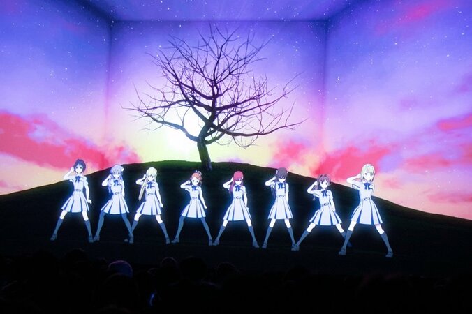 秋元康プロデュース22/7、ライブで号泣の嵐「勇気を出してオーディション受けてよかった…」 4枚目