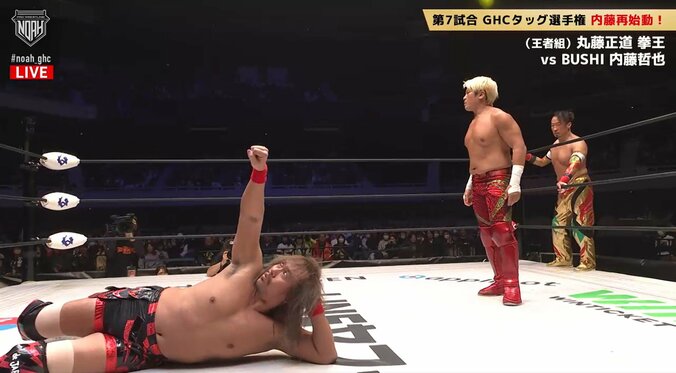 お得意のポーズに武道館は大歓声