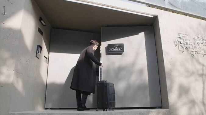 超美女の登場に男子3人が動揺…ひとりの女子をめぐる静かな戦いが勃発…オシャレな一軒家で男女6人の共同生活がスタート 4枚目