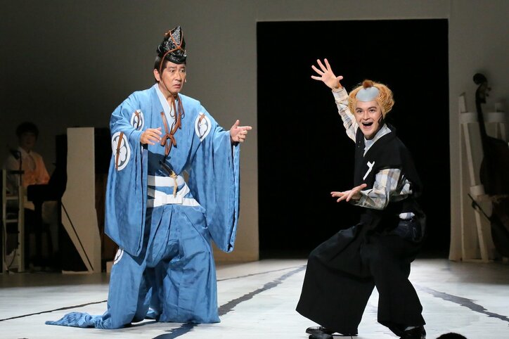 香取慎吾ら出演舞台「日本の歴史」が本日開幕 ゲネプロ写真到着