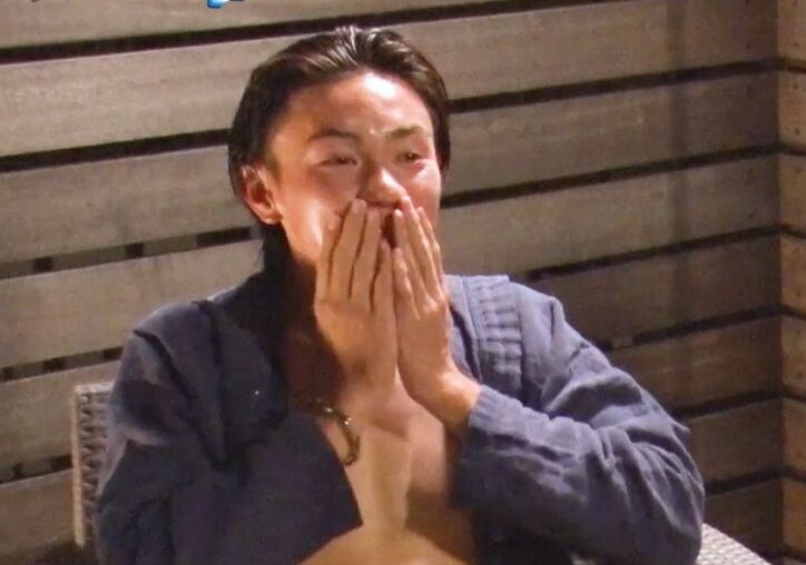 【写真・画像】300万円の絵画に200万のソファ…有名芸能人の豪華セカンドハウスに高校生たちが衝撃　1枚目