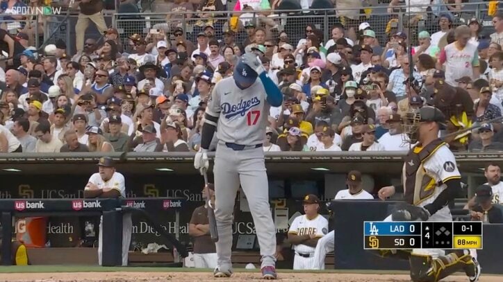 【映像】大谷に敵味方ファンがスマホを“構えまくり”の光景