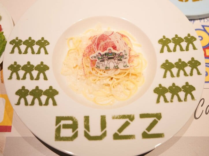 [Fotos/Bilder] Neue Menüs im Stil von Woody, Buzz und den anderen Spielzeugen! Bericht vom „Toy Story 5“ OH MY CAFE 7.