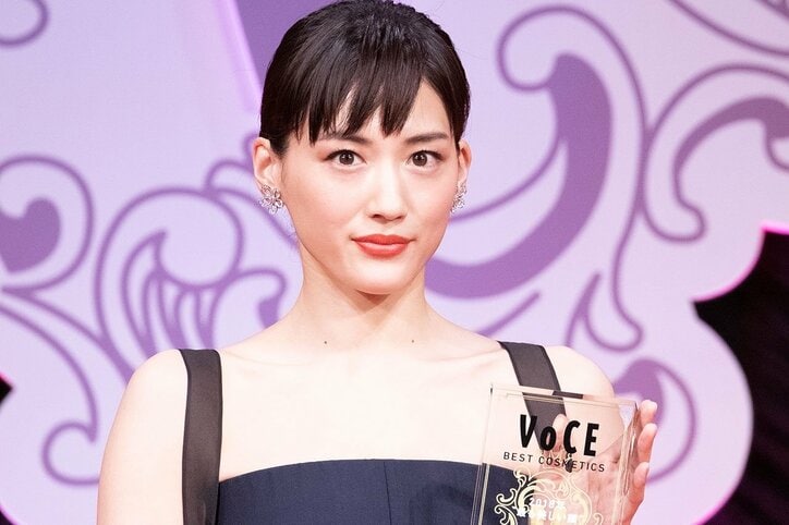 綾瀬はるか、クリスマスを男性と過ごすなら「お兄さんタイプ」が希望